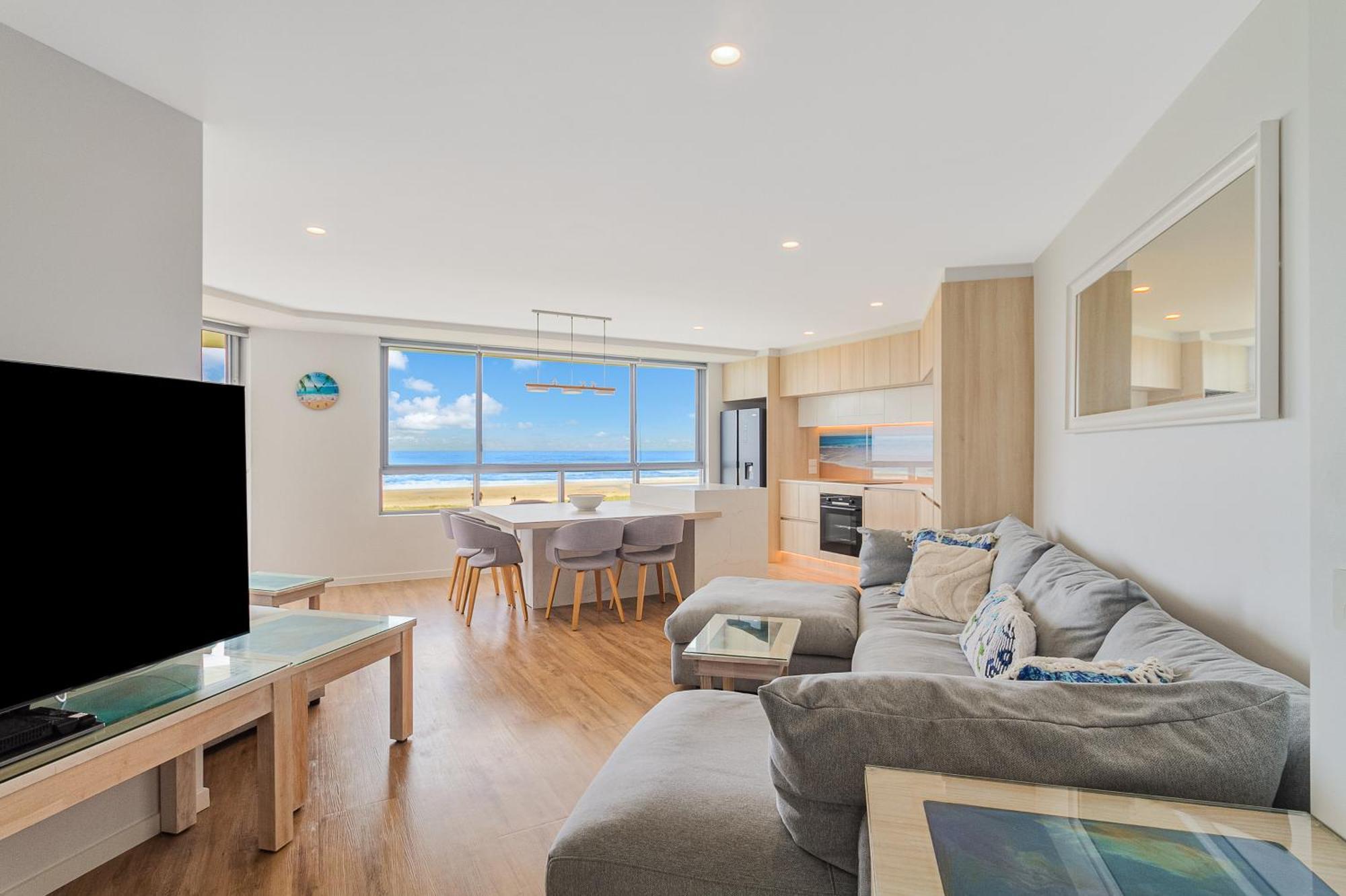 Oceanside Resort - Absolute Beachfront Apartments Gold Coast Exterior foto